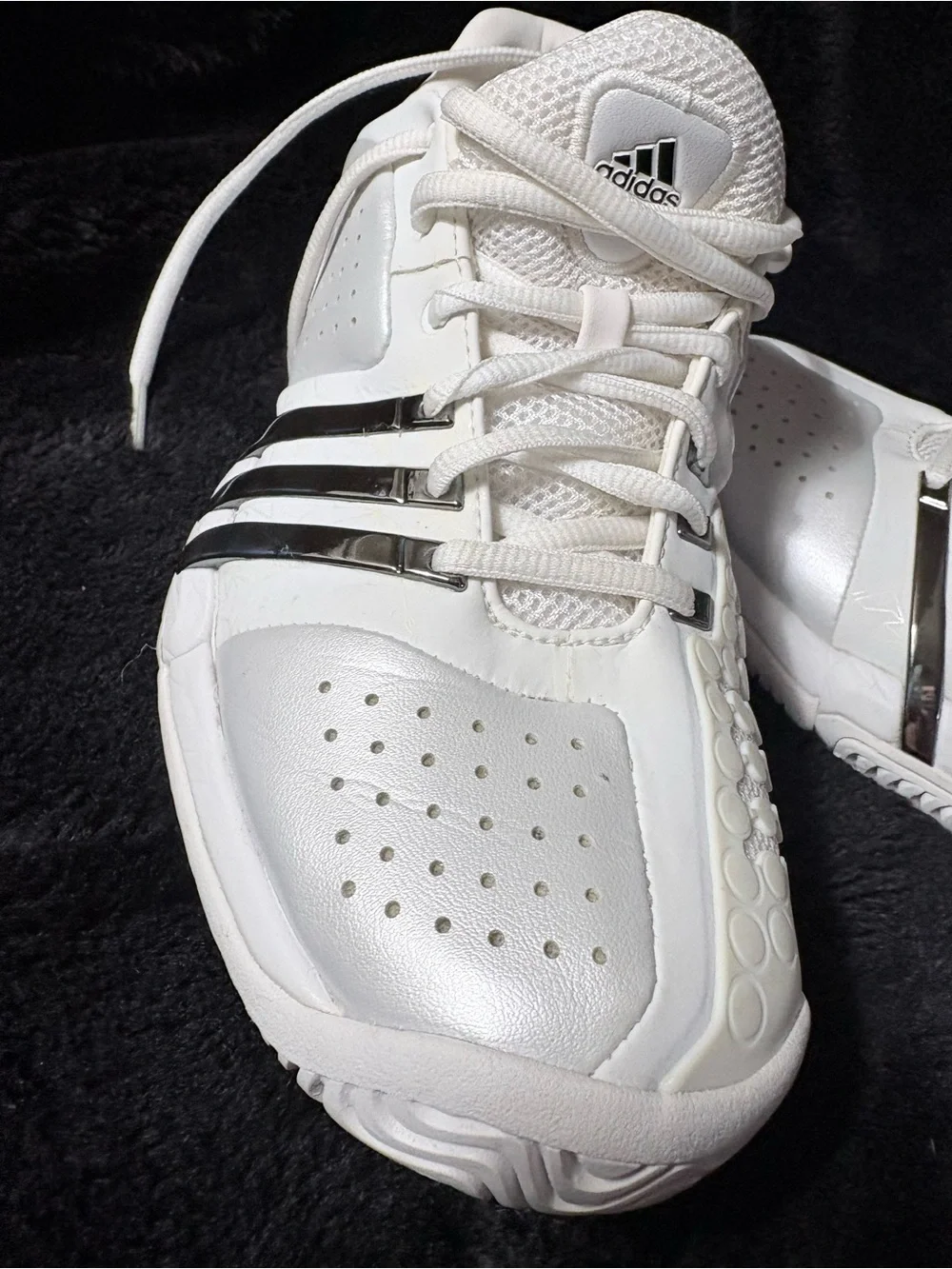 Adidas Barricade Classic Bounce Tennis Shoes White Metallic Silver Size 6